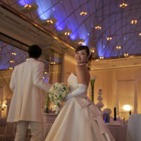 ペガサス青・新郎新婦